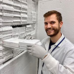 Headshot of Alberto D. López-Muñoz.  