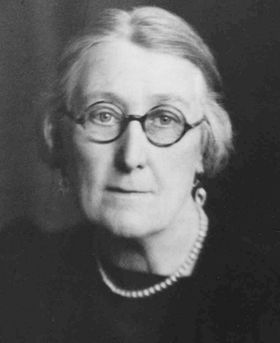 Headshot of Marjory Stephenson.