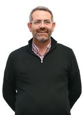 Headshot of Professor Alan McNally